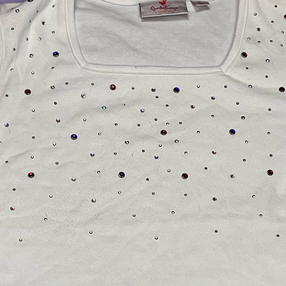 Quacker Factory White Short Sleeves Tee Shirt